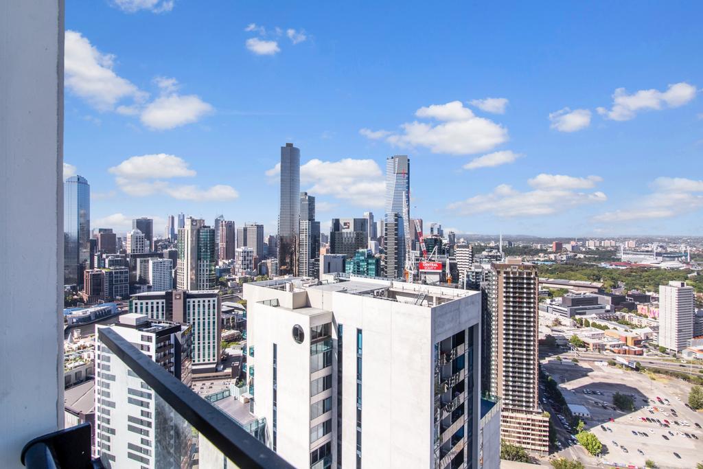 Mj Shortstay Apartments - Platinum Tower Melbourne Bagian luar foto