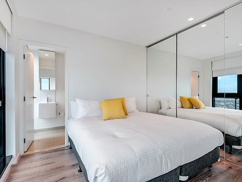 Mj Shortstay Apartments - Platinum Tower Melbourne Bagian luar foto